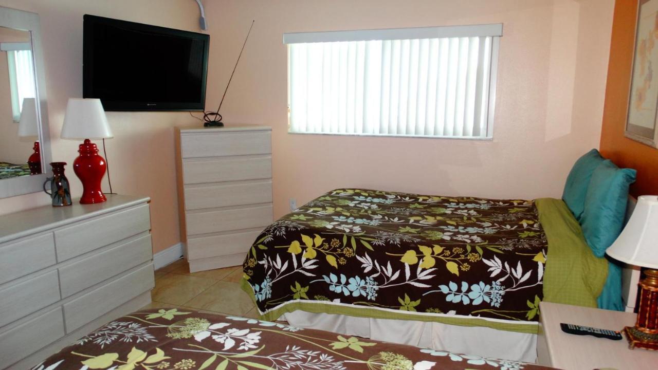 Ocean Beach Villas Unit 203- Direct Oceanfront Condo! Cocoa Beach Exteriér fotografie